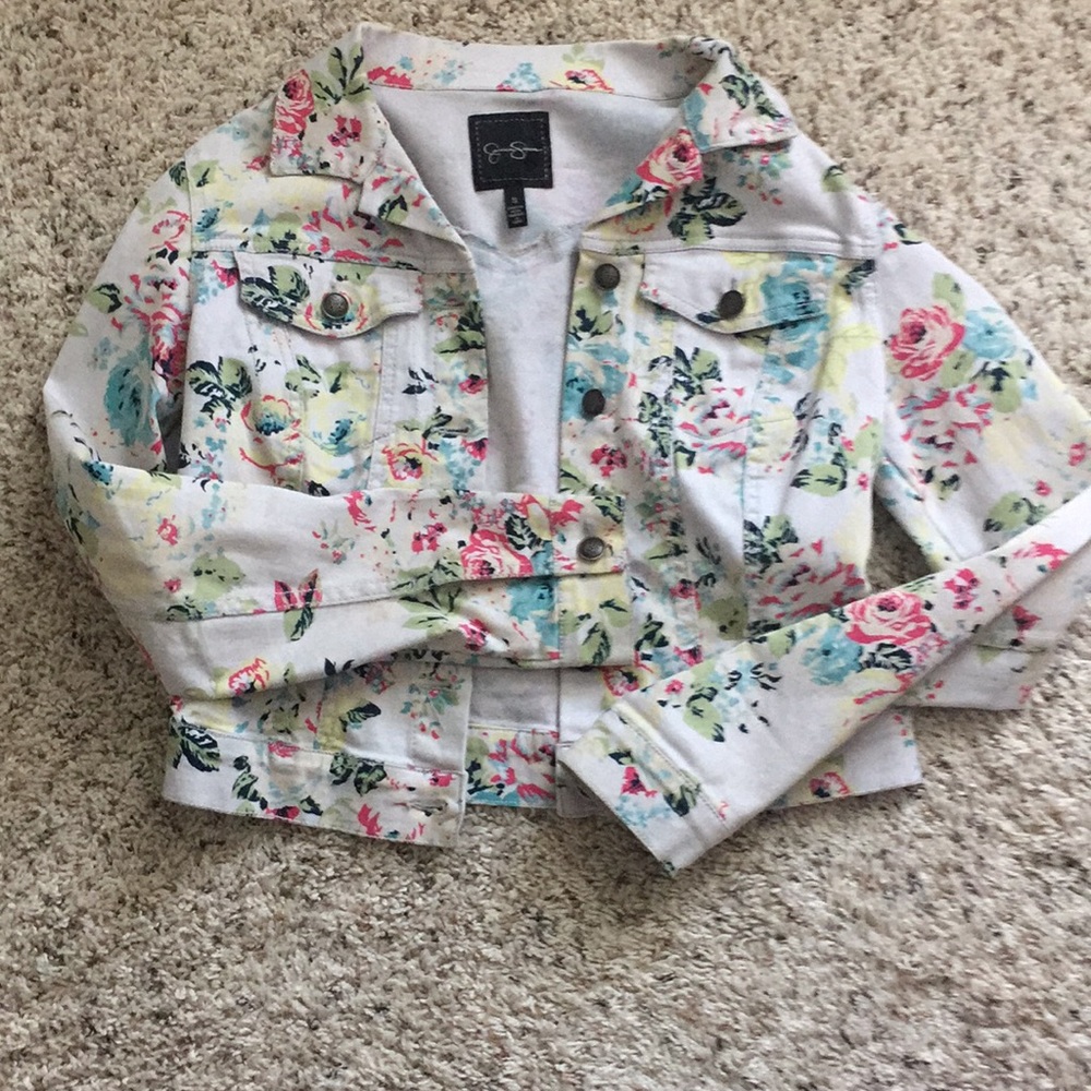 Floral print light denim jacket